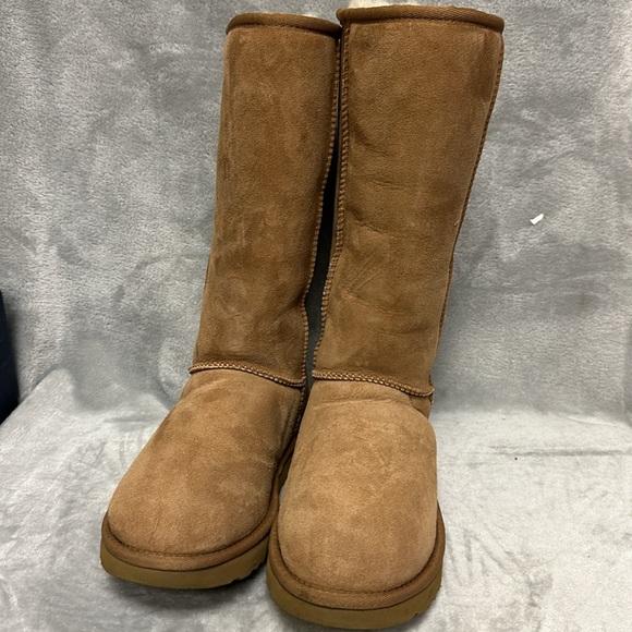 UGG Classic Tall II Boots Size 7 - Picture 3 of 7
